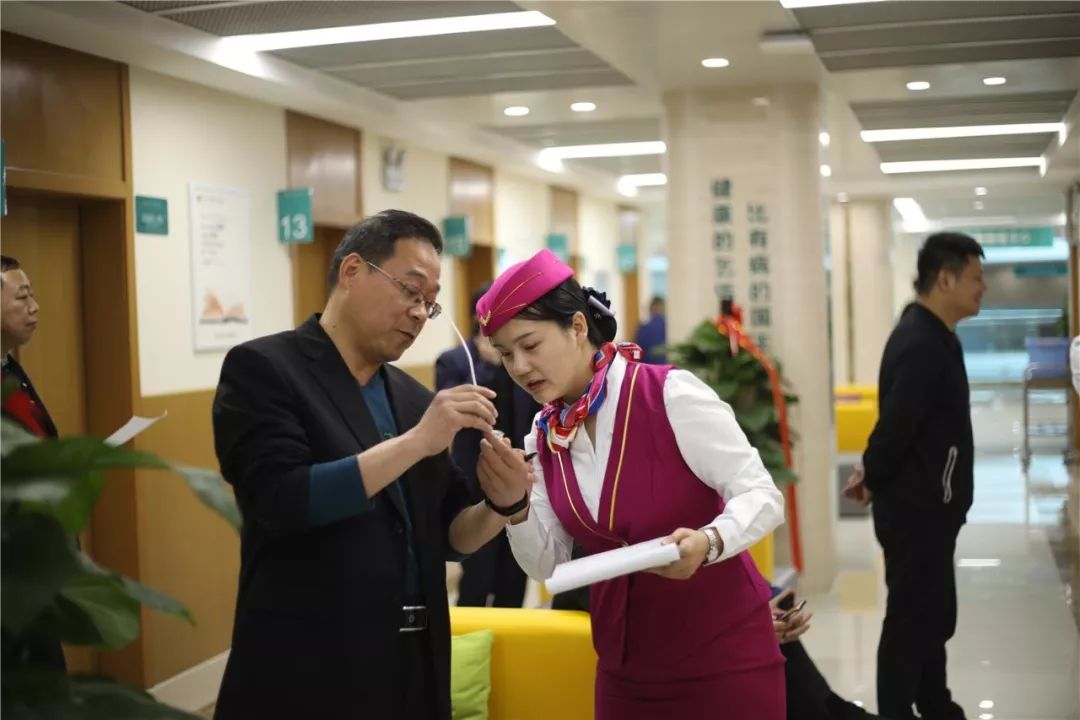 漳州24小时套医保卡(北京医保卡使用指南)