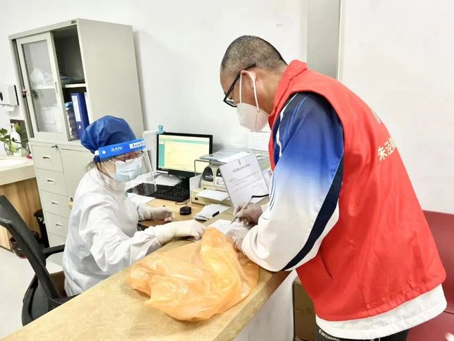 漳州24小时高价回收医保(24小时高价回收医保医保套出)